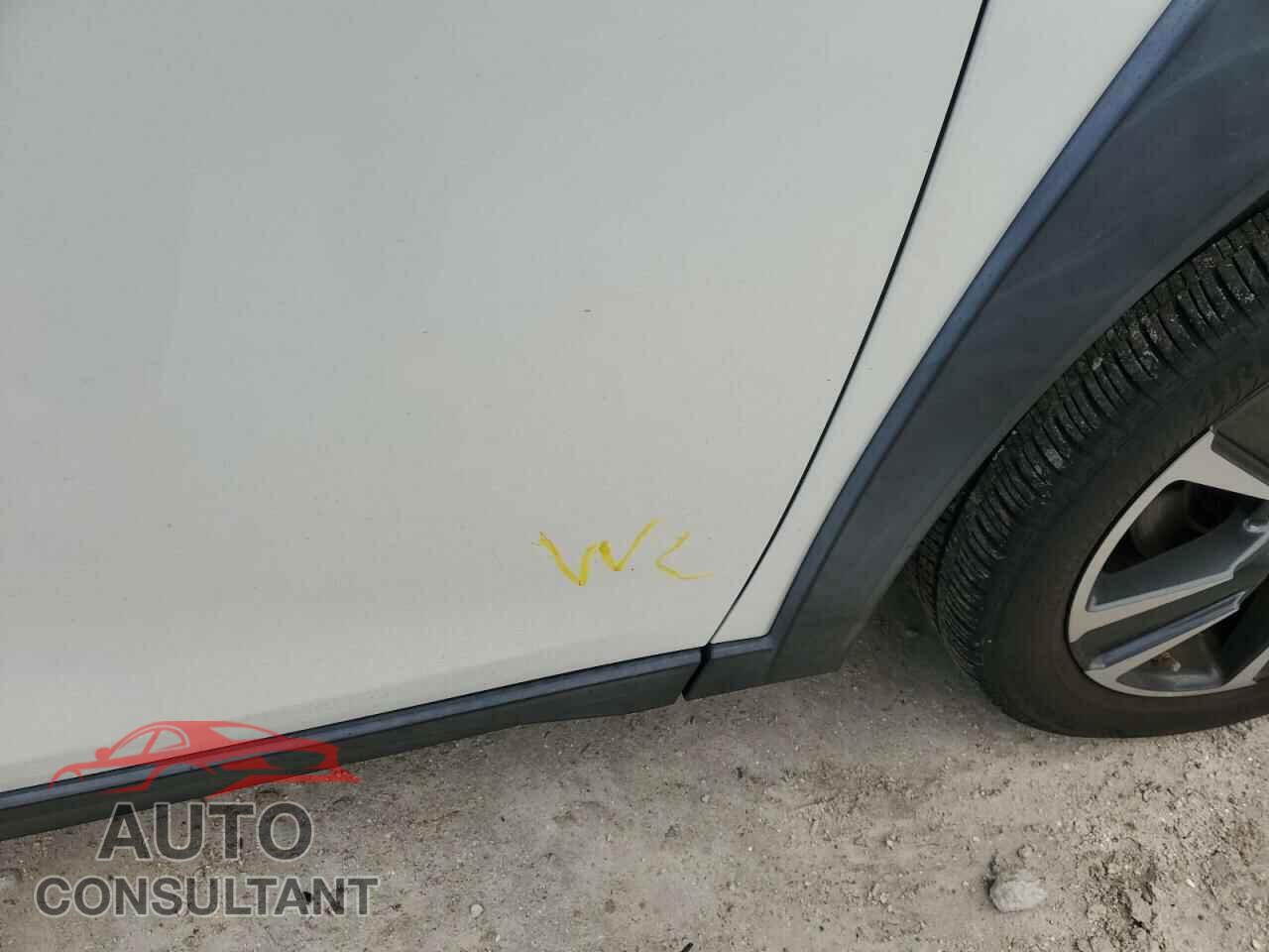 LEXUS UX 200 2019 - JTHY3JBH4K2012256