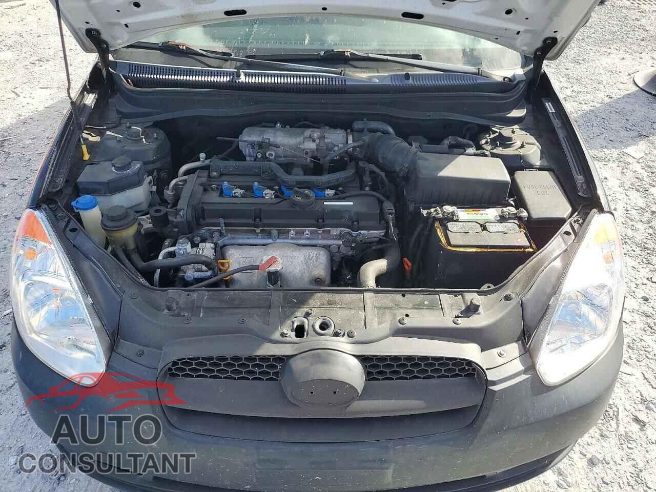 HYUNDAI ACCENT 2009 - KMHCM36C39U112975