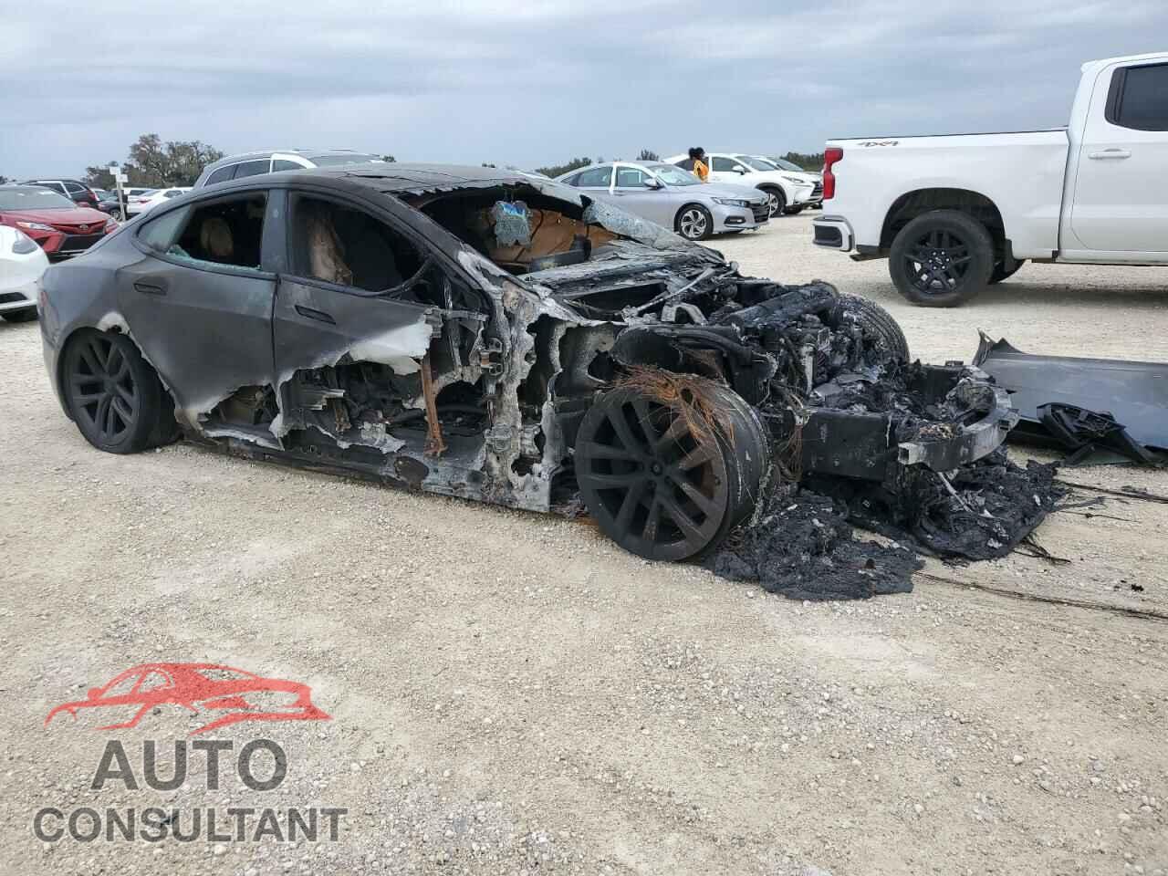 TESLA MODEL S 2021 - 5YJSA1E55MF435586