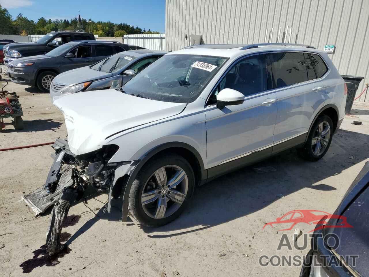 VOLKSWAGEN TIGUAN 2018 - 3VV5B7AXXJM002665