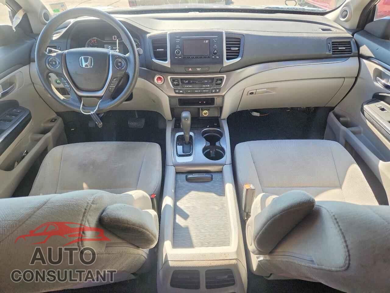 HONDA PILOT 2017 - 5FNYF5H1XHB031135