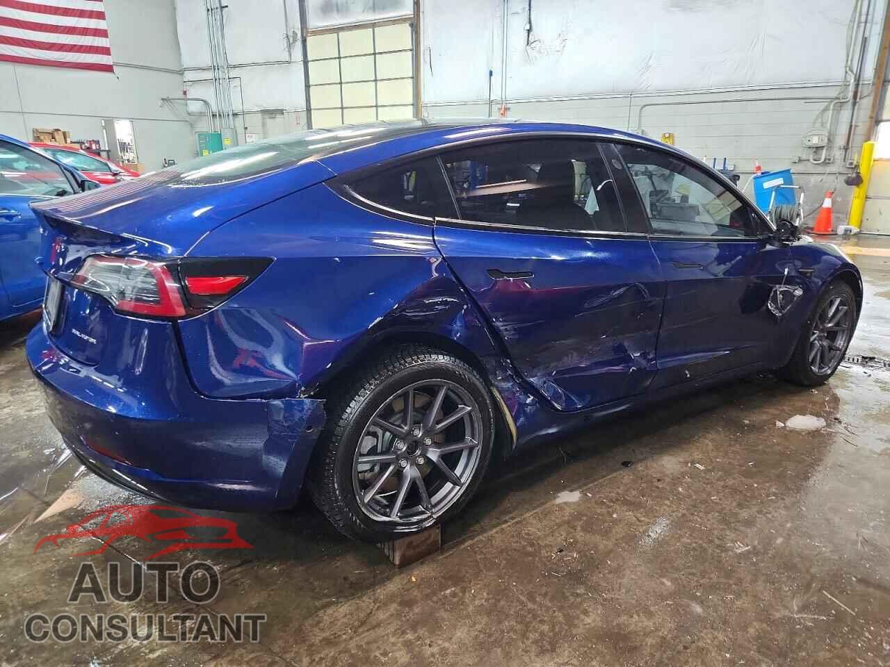 TESLA MODEL 3 2021 - 5YJ3E1EB6MF869126