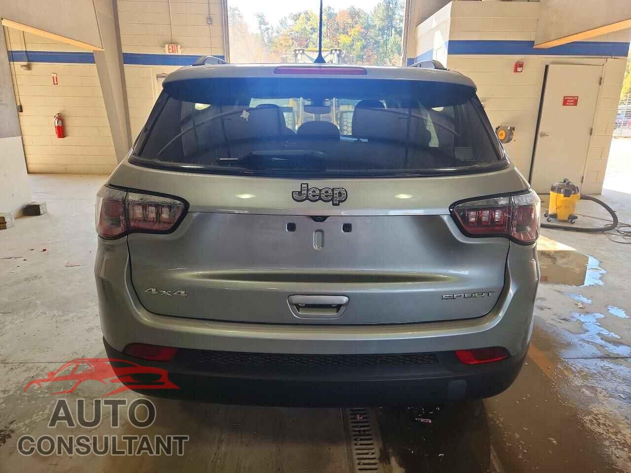 JEEP COMPASS 2017 - 3C4NJDAB2HT667046