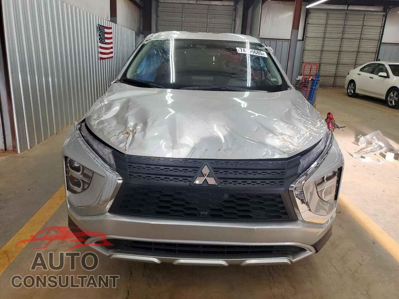 MITSUBISHI ECLIPSE 2024 - JA4ATWAA2RZ059530