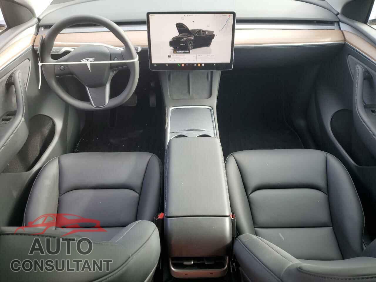 TESLA MODEL Y 2024 - 7SAYGDEE8RF181067