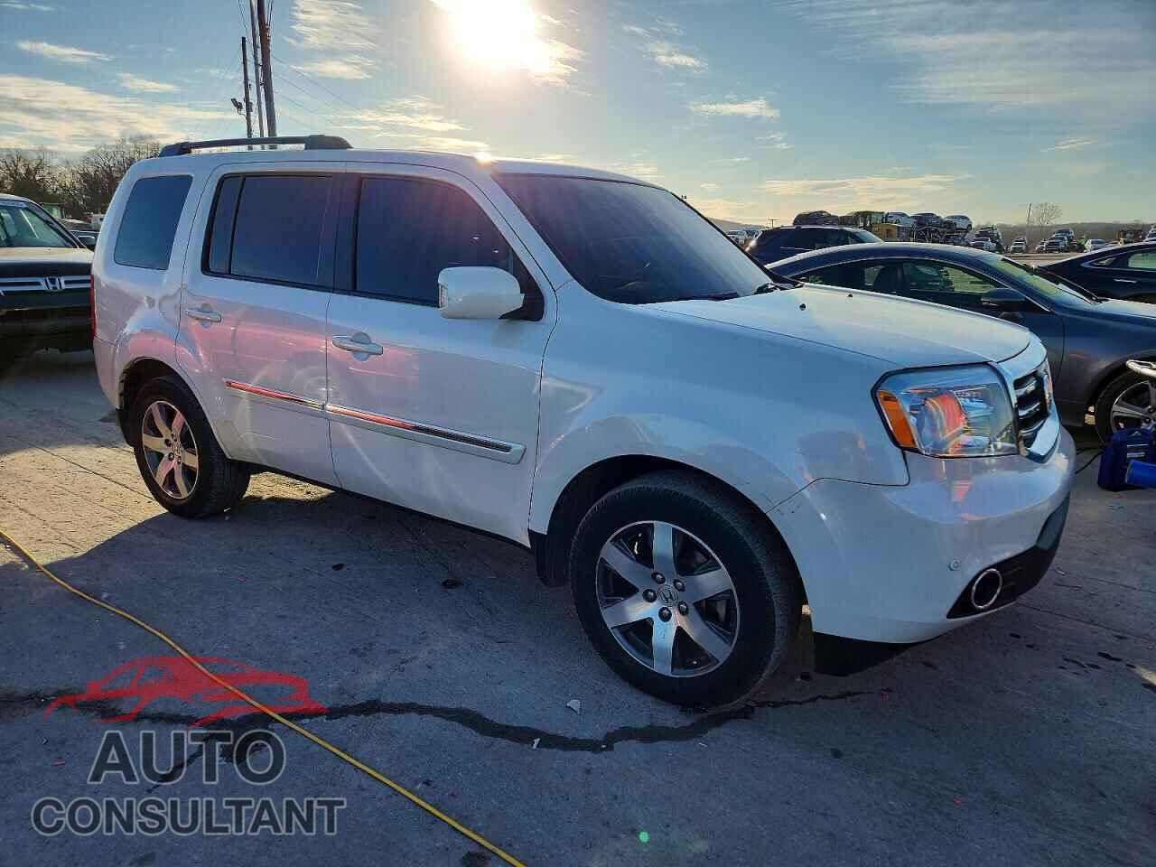 HONDA PILOT 2014 - 5FNYF4H97EB010271