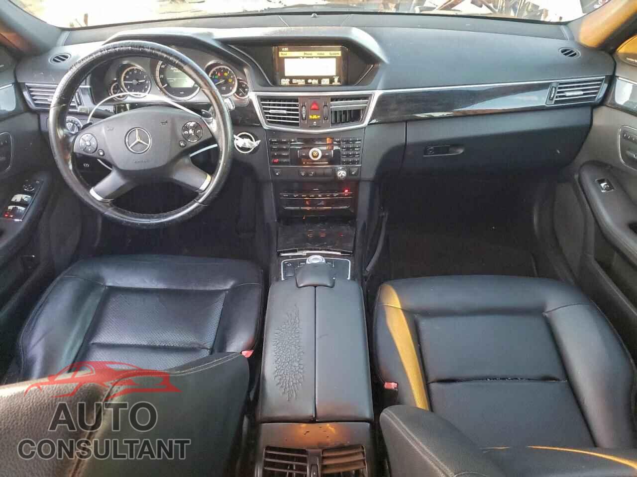 MERCEDES-BENZ E-CLASS 2010 - WDDHF5GBXAA051769