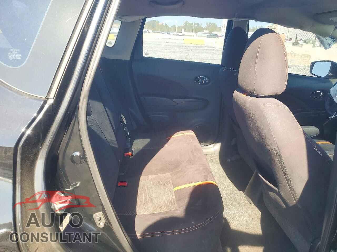 NISSAN VERSA 2015 - 3N1CE2CP4FL440112