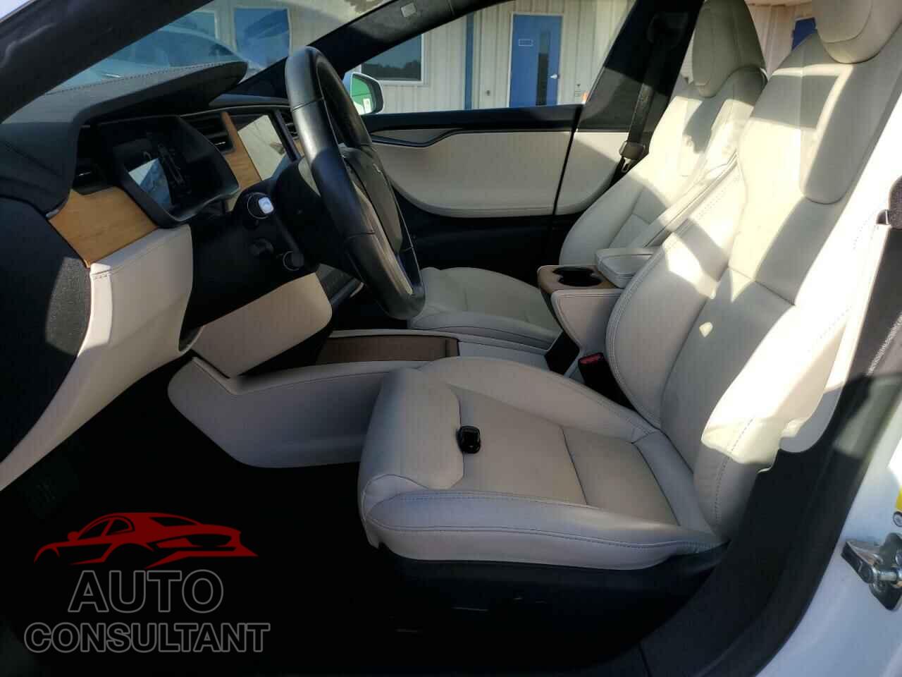 TESLA MODEL S 2021 - 5YJSA1E26MF423520