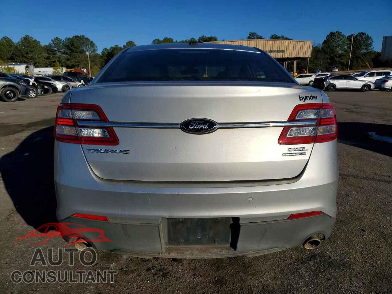 FORD TAURUS 2013 - 1FAHP2E85DG120274