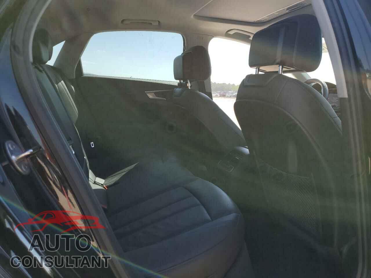 AUDI A4 2017 - WAUDNAF46HN048164