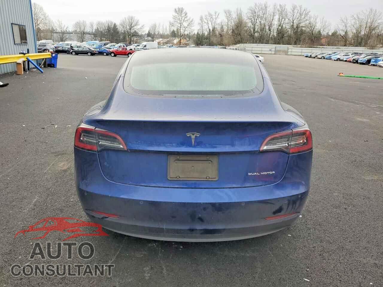 TESLA MODEL 3 2019 - 5YJ3E1EB4KF512962