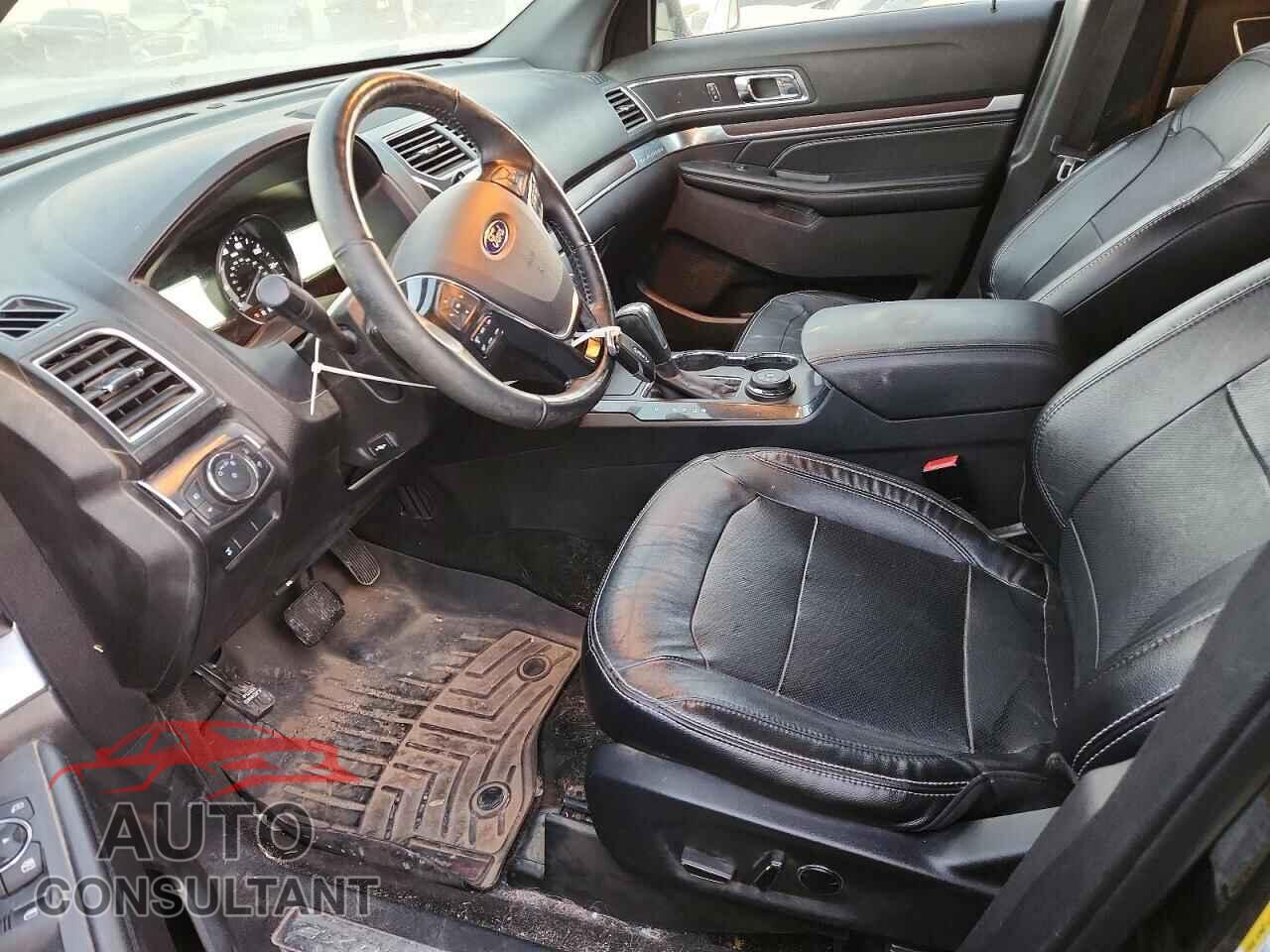 FORD EXPLORER 2017 - 1FM5K8F81HGC93210