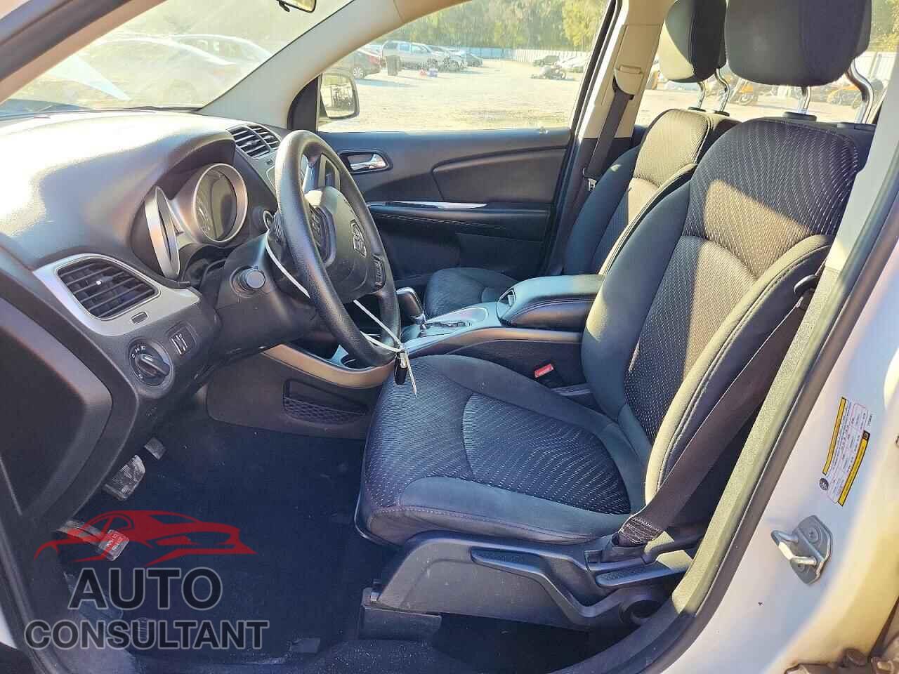 DODGE JOURNEY 2015 - 3C4PDCAB9FT738461