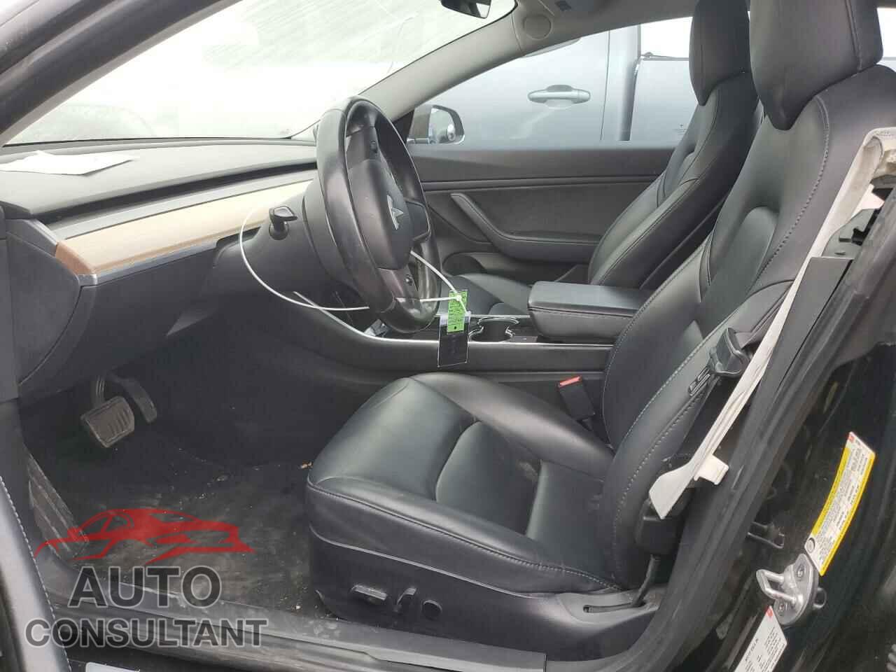TESLA MODEL 3 2018 - 5YJ3E1EA2JF157389