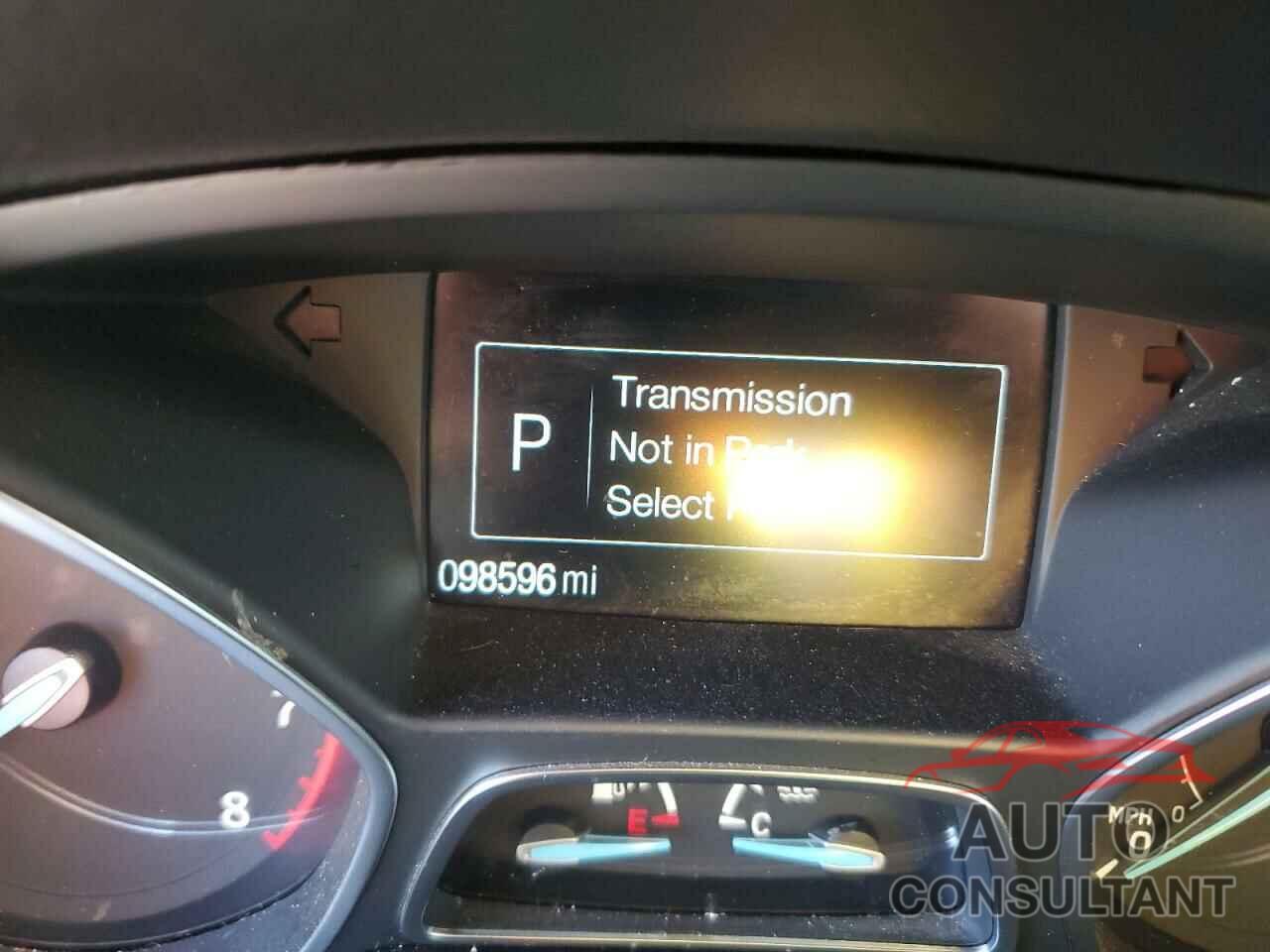 FORD ESCAPE 2017 - 1FMCU0GD1HUE53375