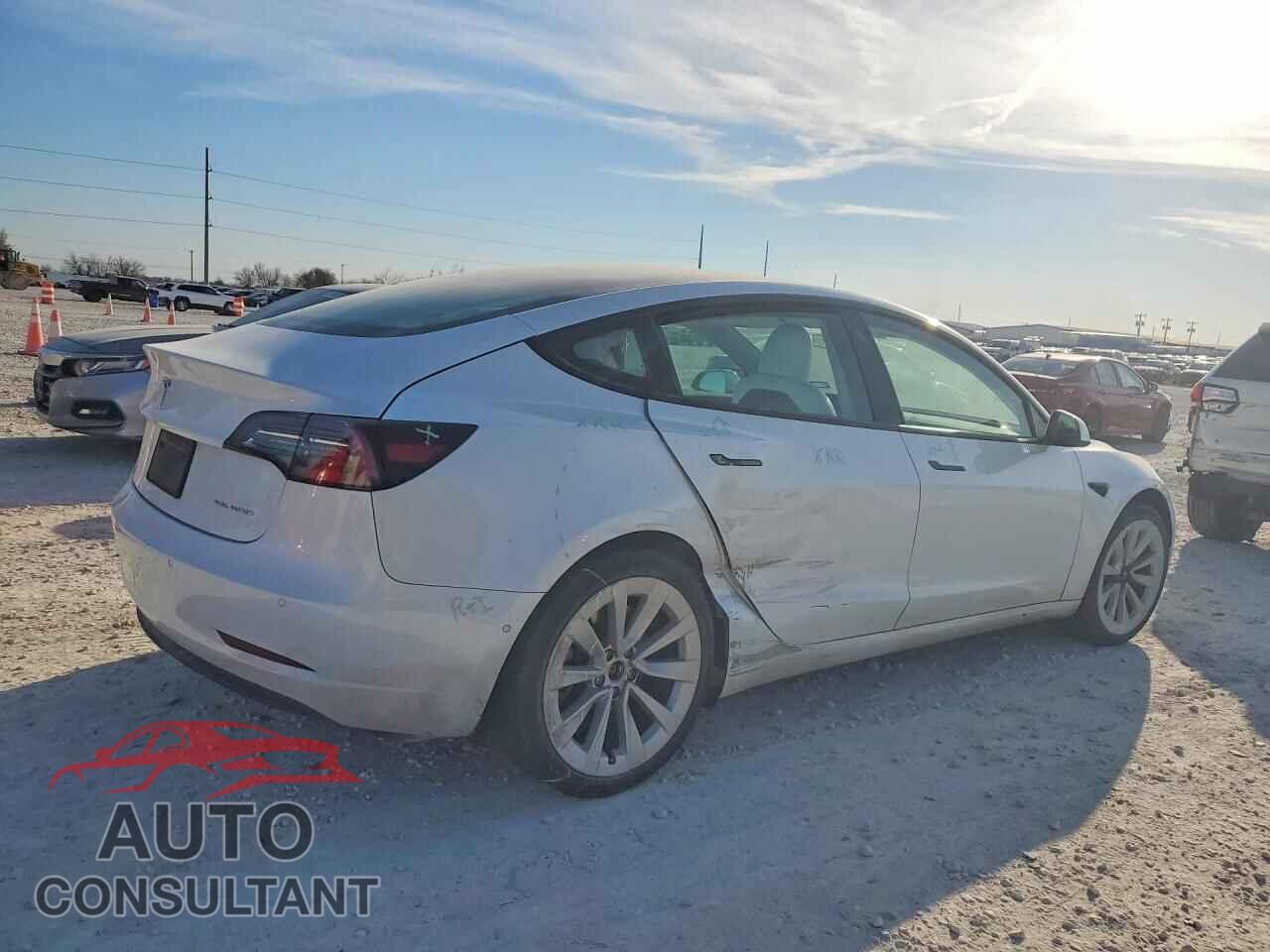 TESLA MODEL 3 2022 - 5YJ3E1EB9NF294540
