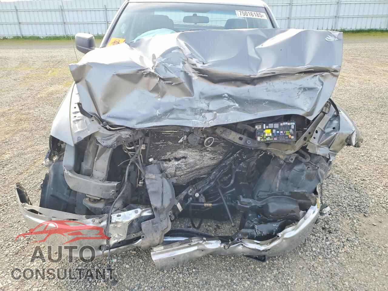 DODGE RAM 1500 2012 - 1C6RD7KT1CS128131