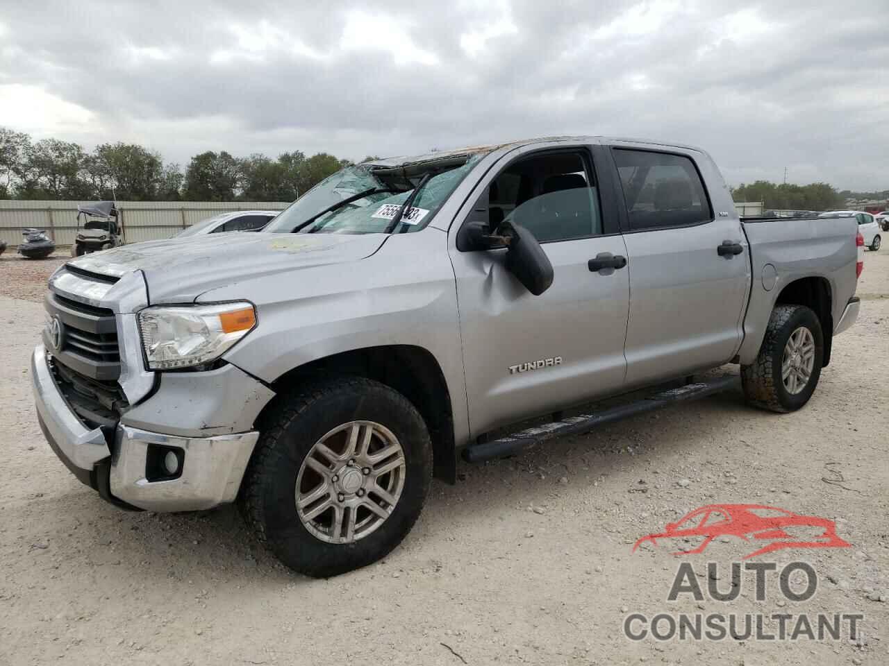 TOYOTA TUNDRA 2015 - 5TFEM5F19FX088957