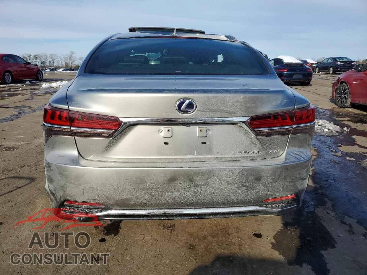 LEXUS LS500 2018 - JTHCYLFF6J5000428