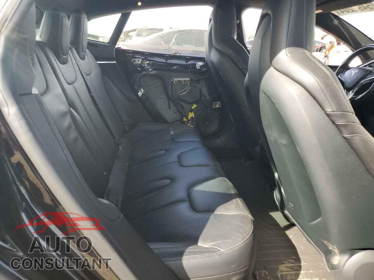 TESLA MODEL S 2016 - 5YJSA1E42GF126198