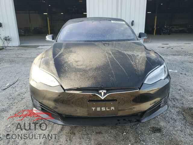 TESLA MODEL S 2017 - 5YJSA1E19HF201096