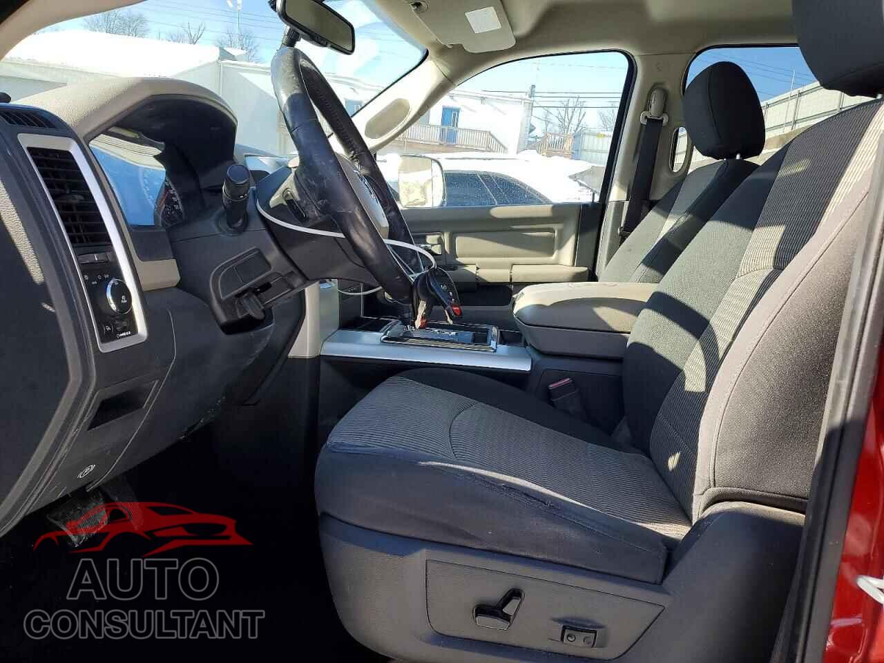 DODGE RAM 1500 2012 - 1C6RD7LT8CS120249