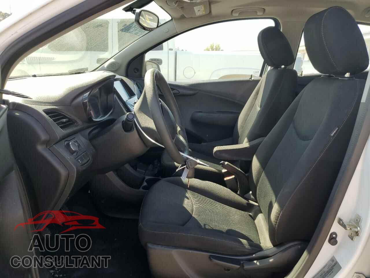 CHEVROLET SPARK 2017 - KL8CA6SA2HC795218