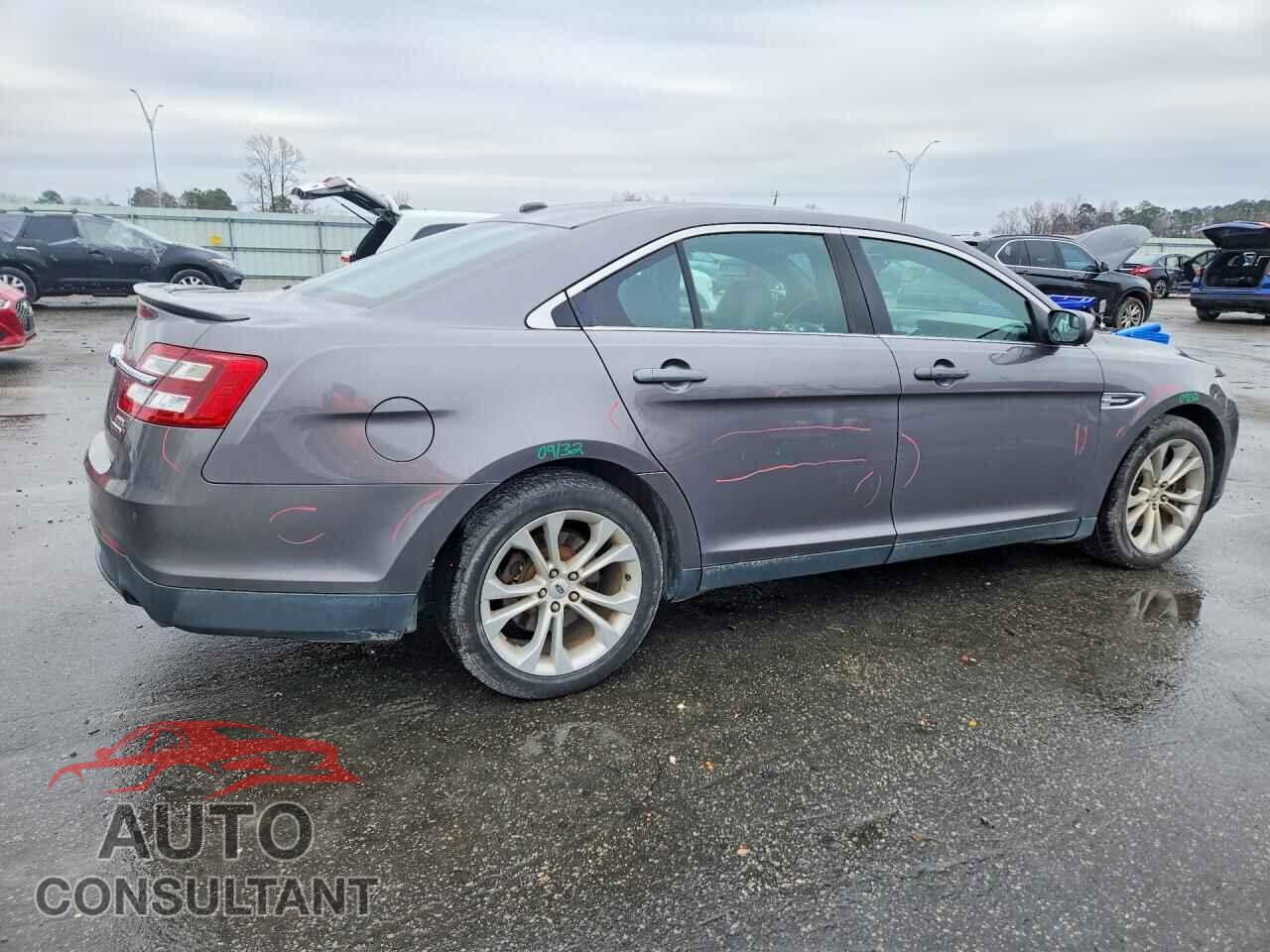 FORD TAURUS 2013 - 1FAHP2E80DG169155