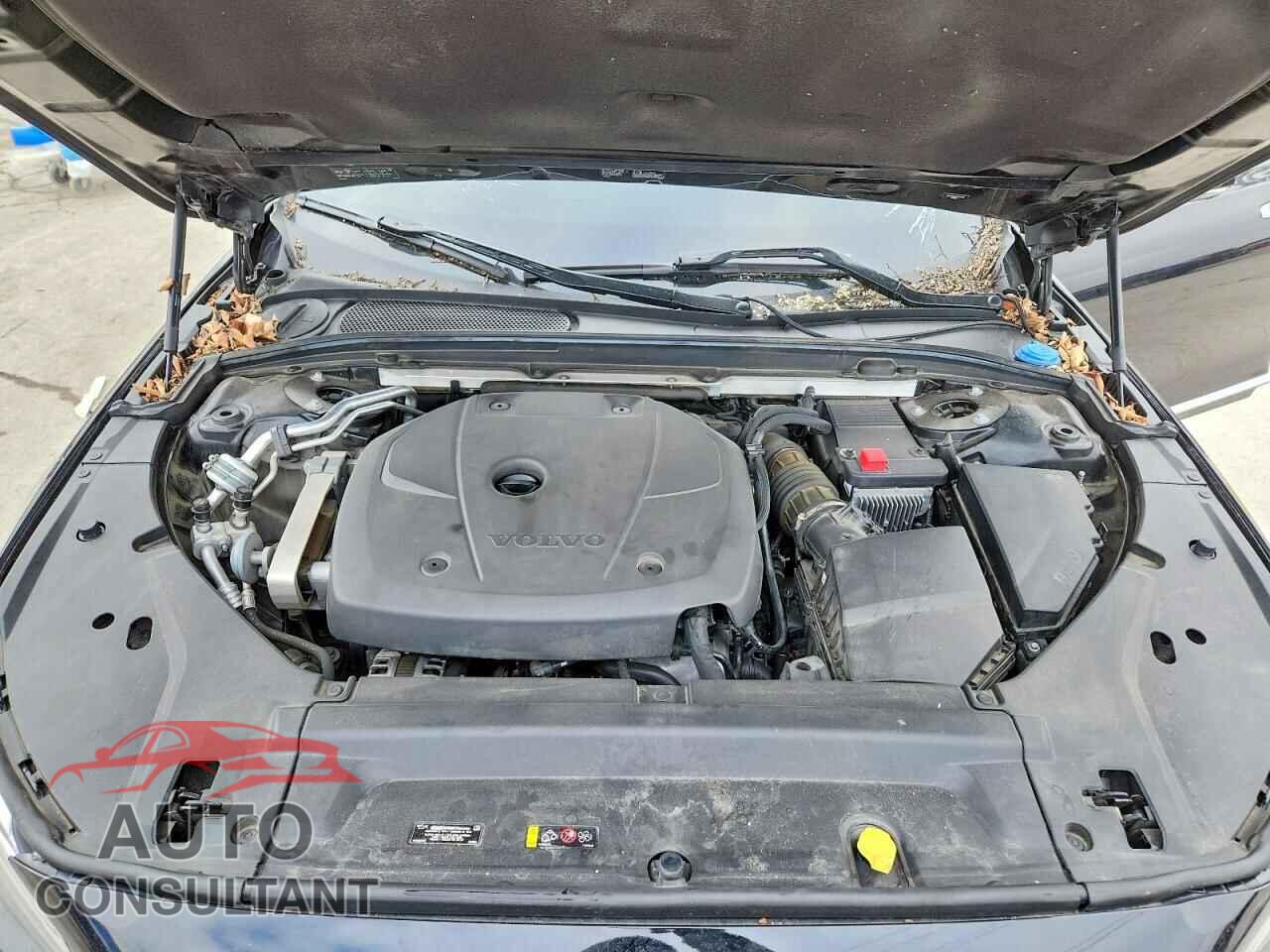 VOLVO S90 2017 - YV1A22ML6H1015357