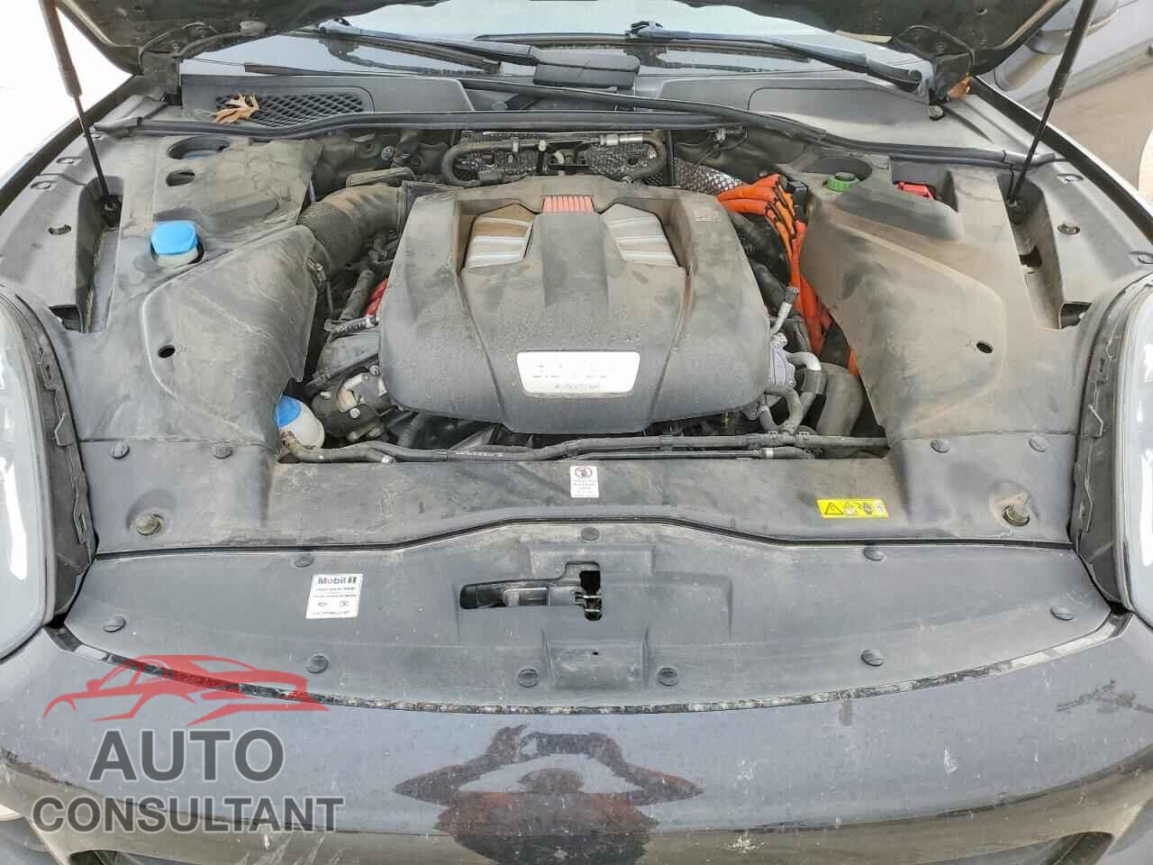 PORSCHE CAYENNE 2017 - WP1AE2A21HLA75946