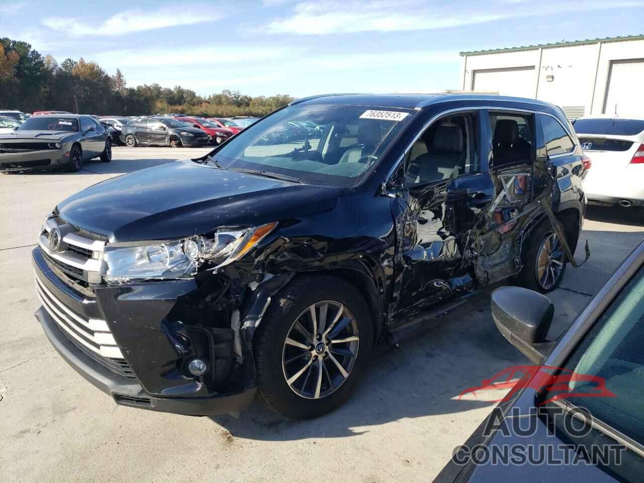 TOYOTA HIGHLANDER 2018 - 5TDJZRFH1JS527331