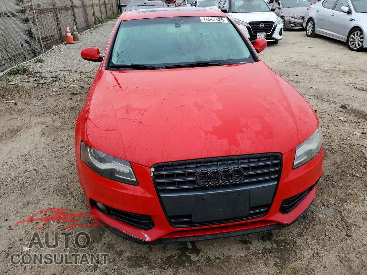 AUDI A4 2011 - WAUEFAFL3BN000637