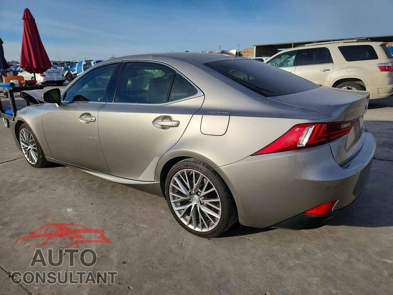 LEXUS IS 2014 - JTHBF1D22E5015021