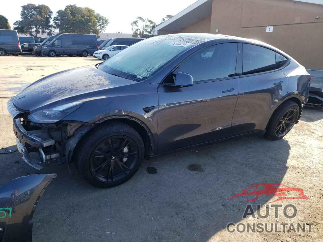 TESLA MODEL Y 2023 - 7SAYGAEE1PF967787