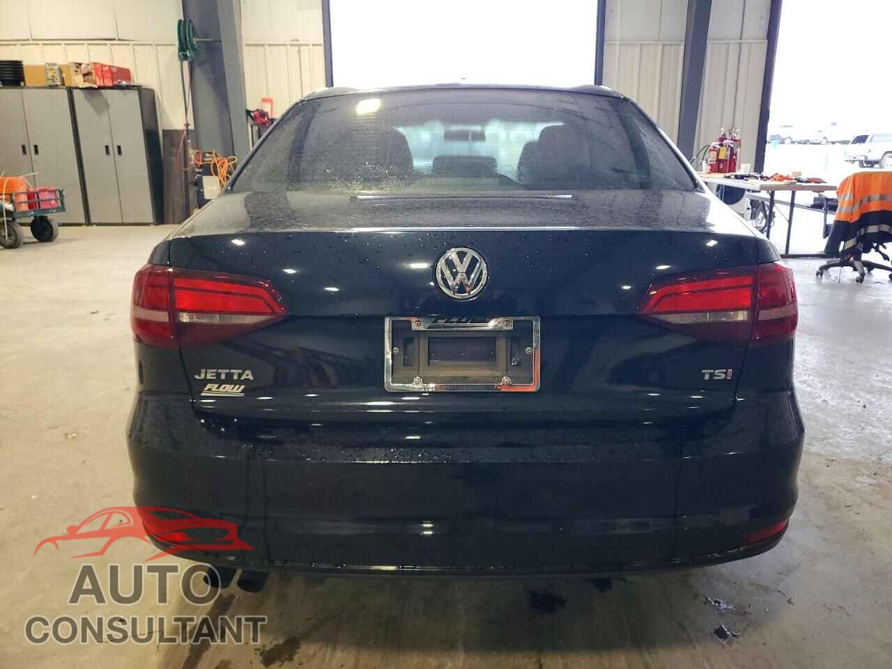 VOLKSWAGEN JETTA 2017 - 3VW2B7AJ3HM329302
