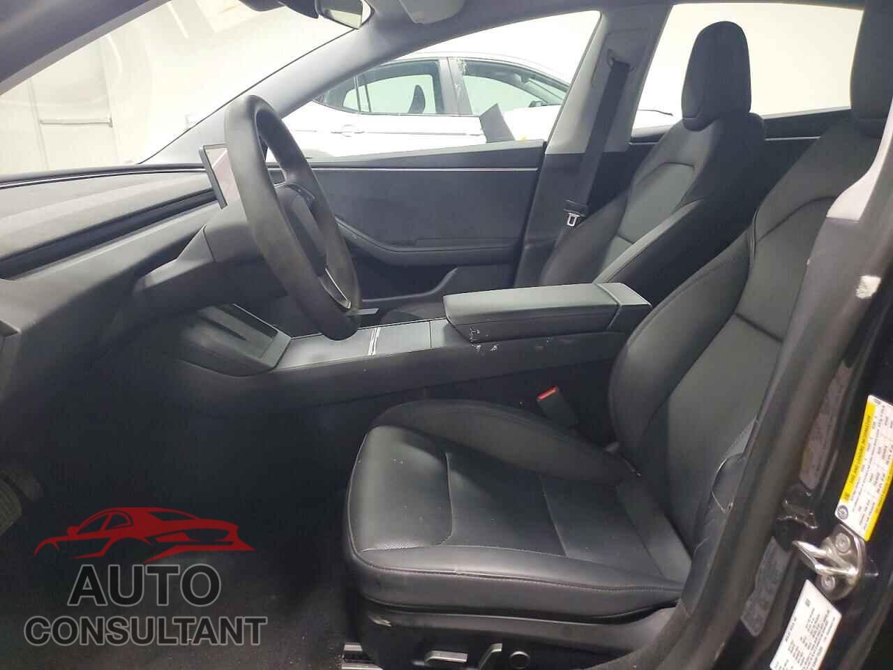 TESLA MODEL 3 2024 - 5YJ3E1EB4RF755309
