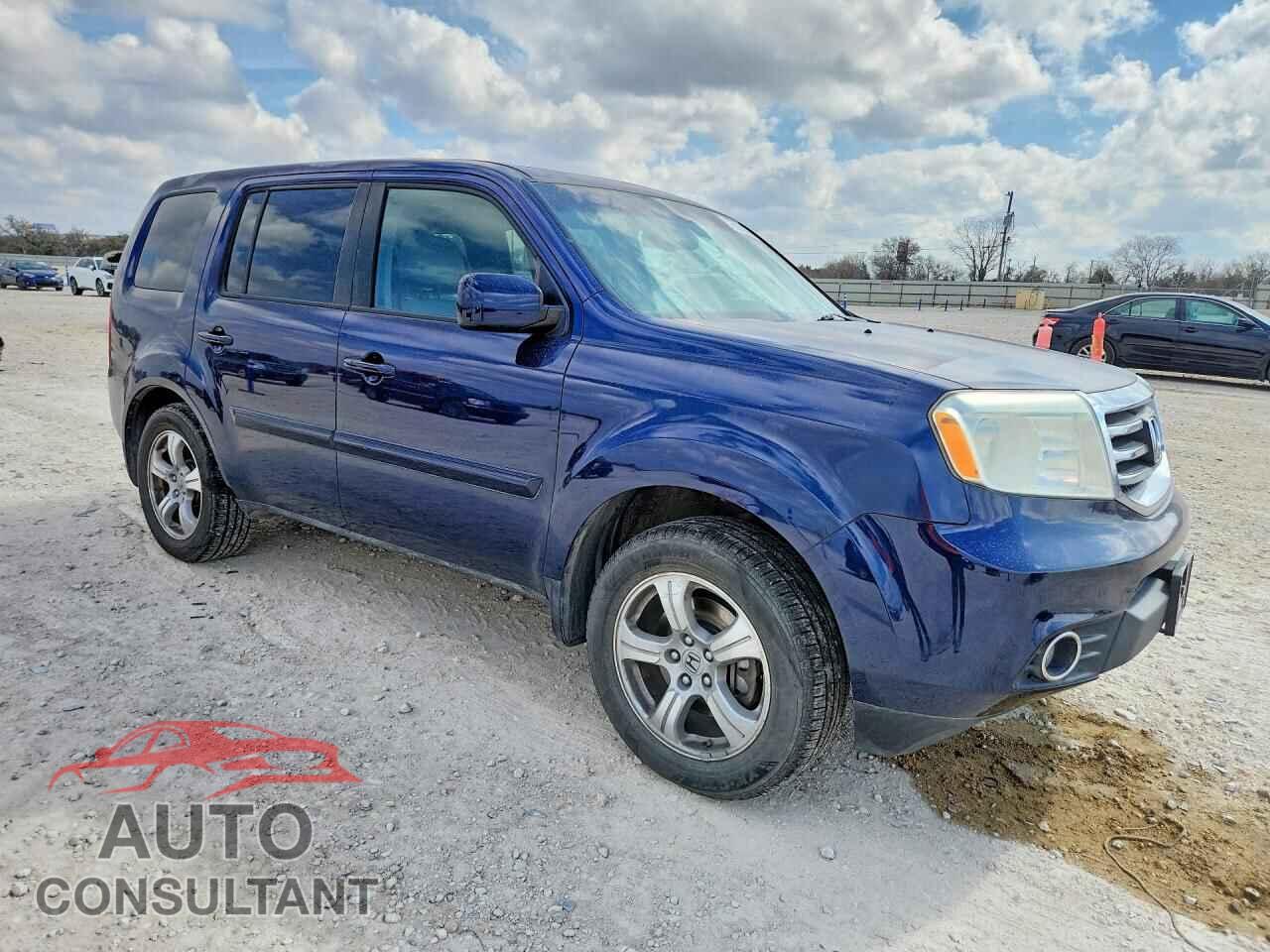 HONDA PILOT 2013 - 5FNYF4H64DB036802