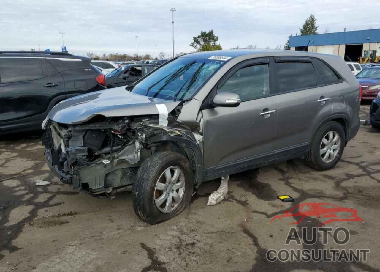 KIA SORENTO 2013 - 5XYKT3A18DG366698