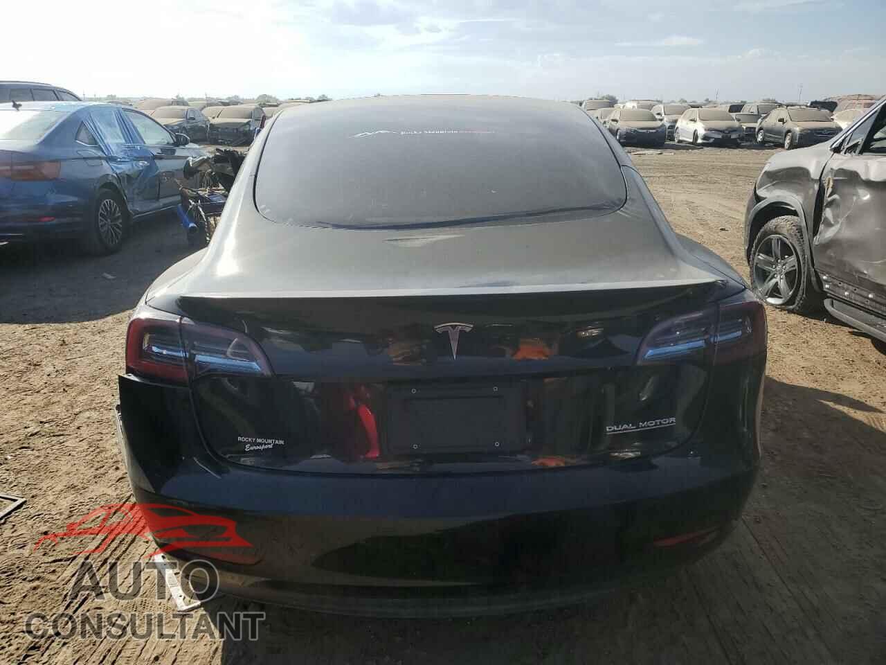 TESLA MODEL 3 2022 - 5YJ3E1EC8NF106860