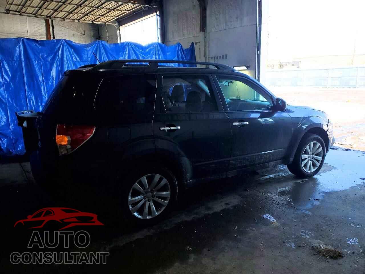 SUBARU FORESTER 2011 - JF2SHAEC8BH700705