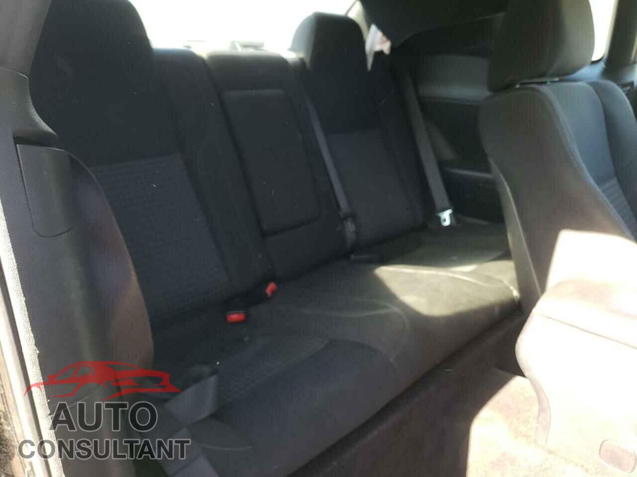 DODGE CHALLENGER 2015 - 2C3CDZAT1FH823432