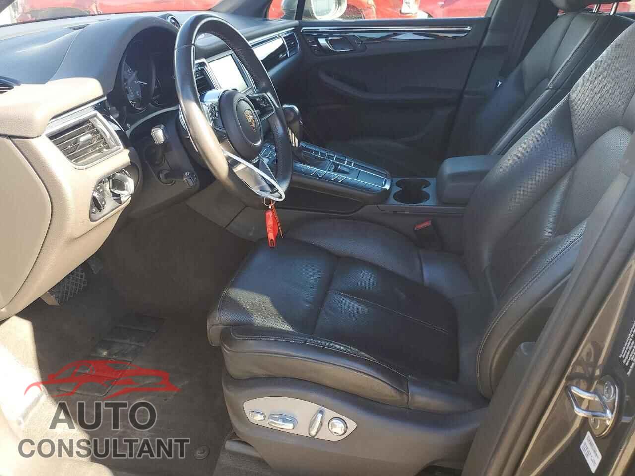 PORSCHE MACAN 2015 - WP1AB2A54FLB68489
