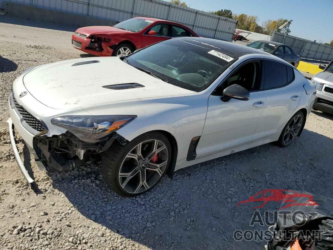 KIA STINGER 2021 - KNAE35LC2M6096326