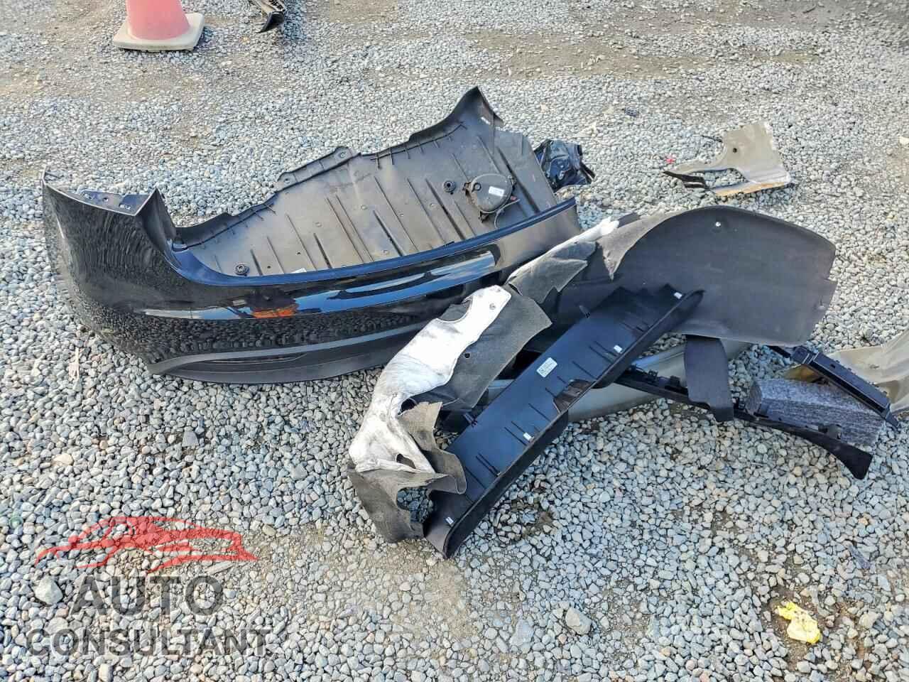 TESLA MODEL 3 2024 - 5YJ3E1EB8RF786756