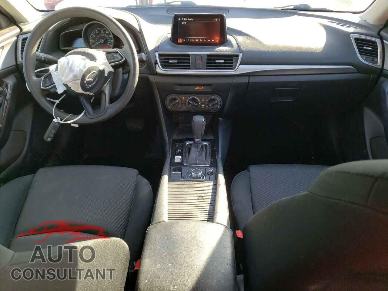 MAZDA 3 2017 - 3MZBN1K70HM114371