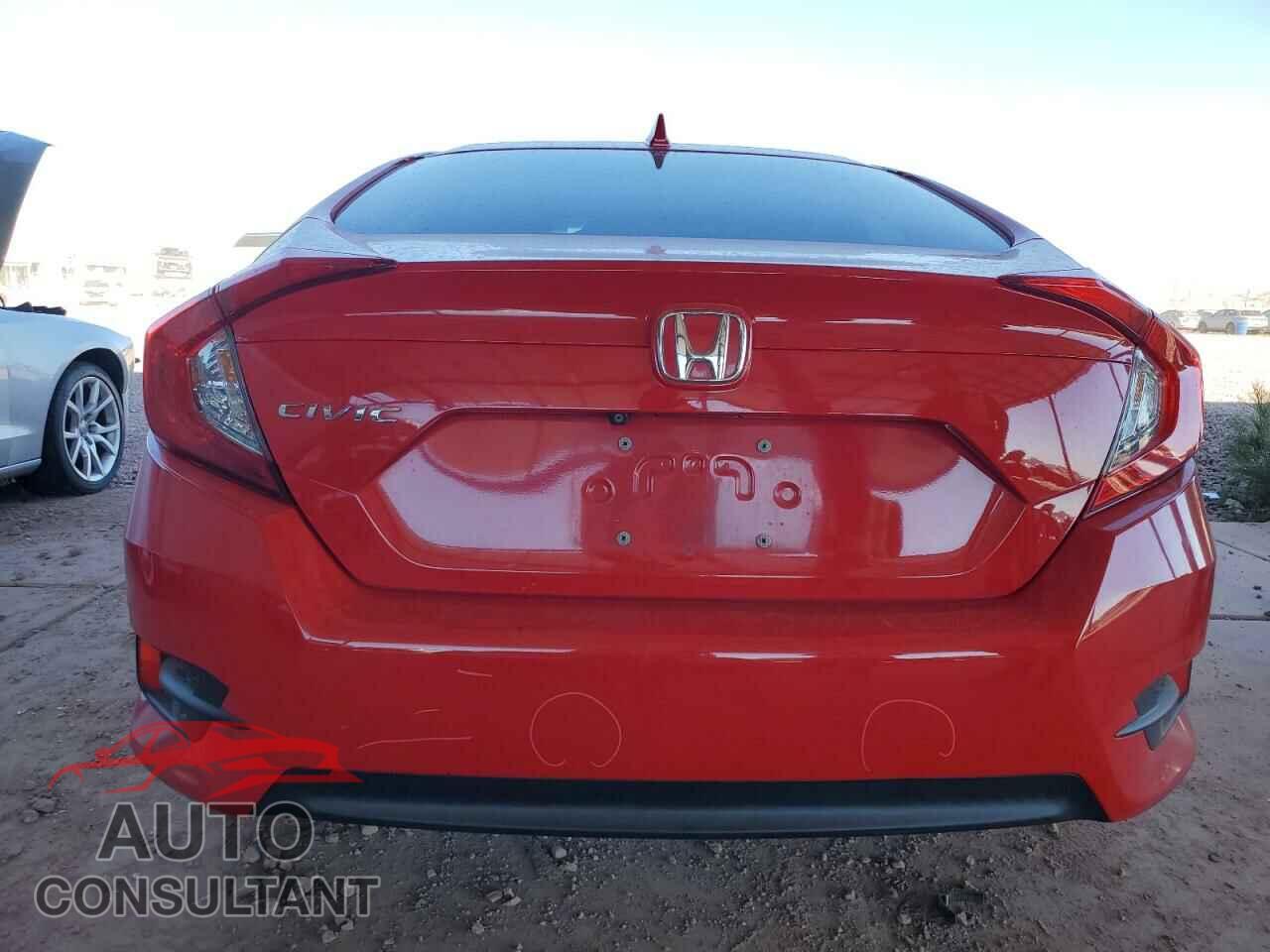 HONDA CIVIC 2018 - 2HGFC2F73JH610085