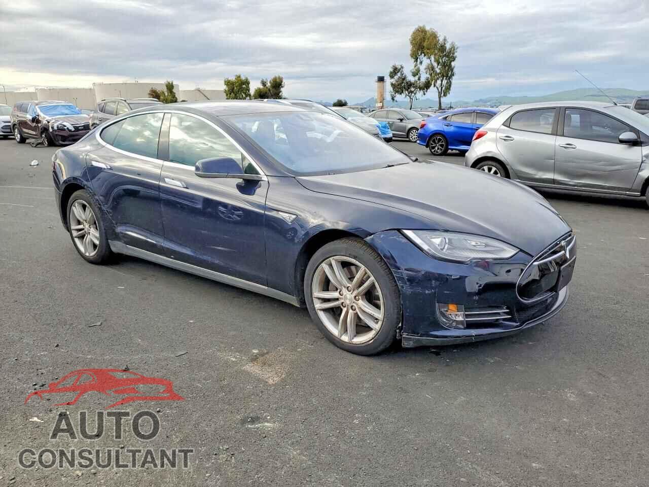 TESLA MODEL S 2015 - 5YJSA1H1XFF083312