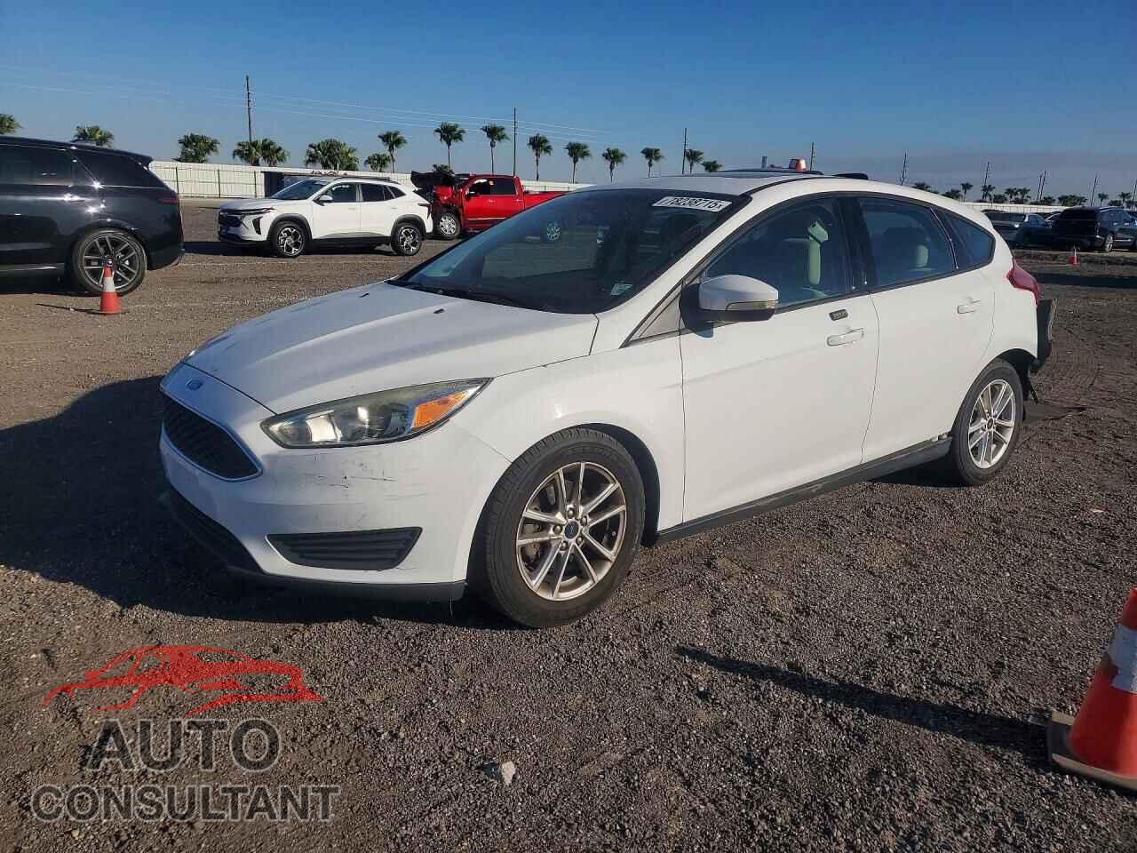 FORD FOCUS 2016 - 1FADP3K25GL389892