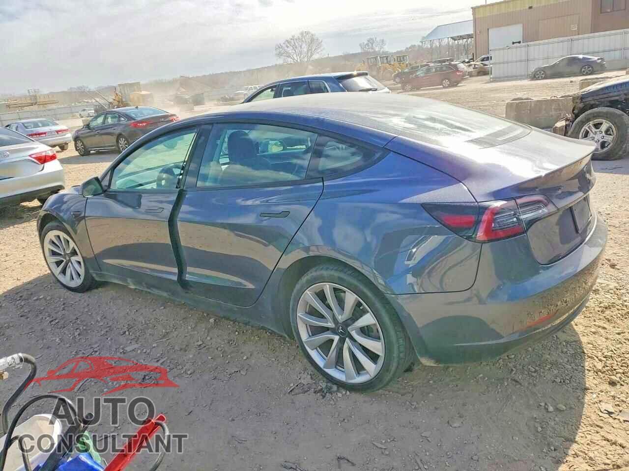 TESLA MODEL 3 2022 - 5YJ3E1EA0NF289086